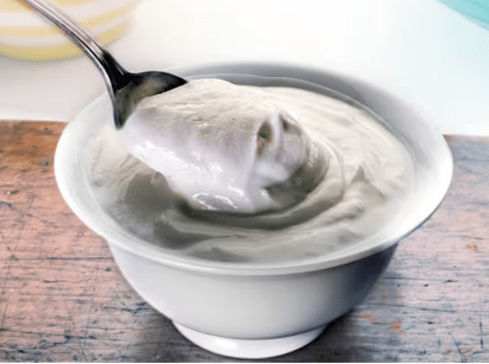 greek-yogurt-vs-regular-yogurt-nutritional-comparison